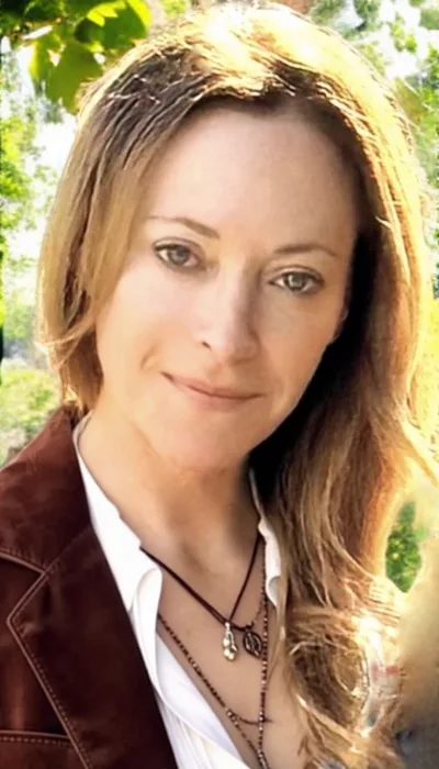 Jennifer Jones, real estate agent with Bernd Brokerage